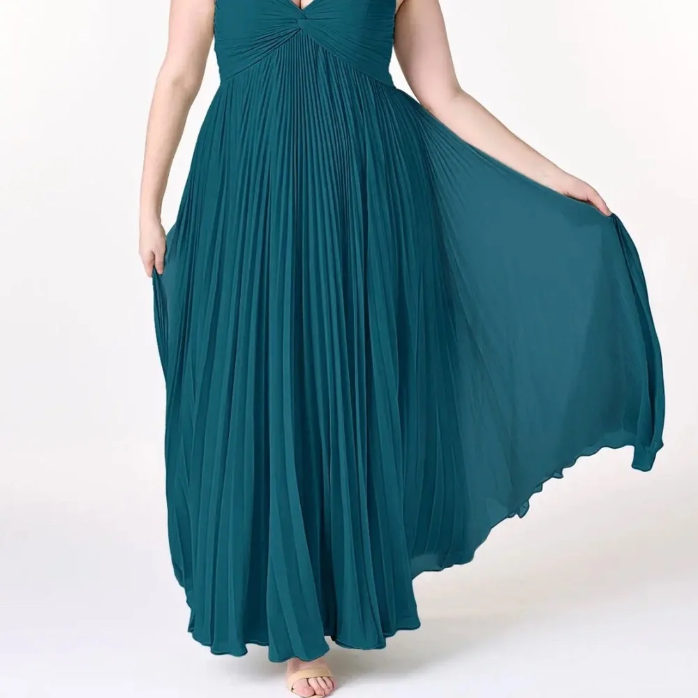 NWT - AZAZIE Raychelle Sz A18 Ink Blue Chiffon Bridesmaid Dress - Picture 5 of 15